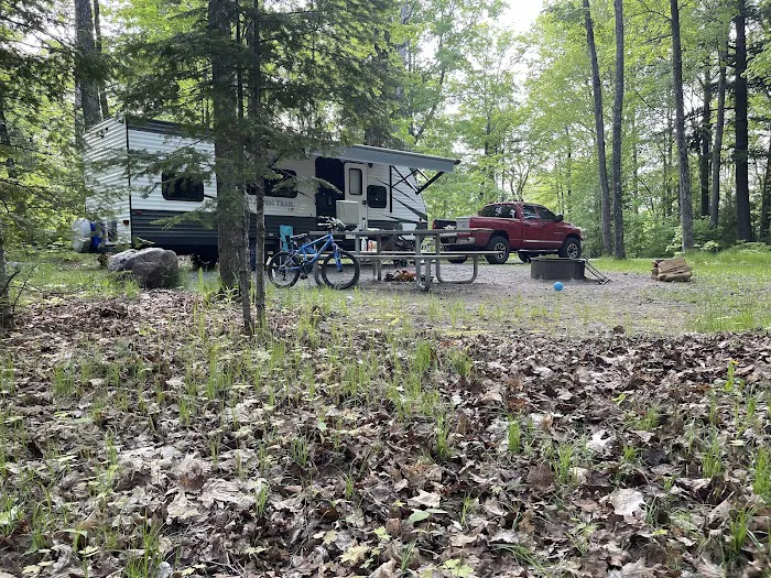 Anvil Lake Campground Picture 6