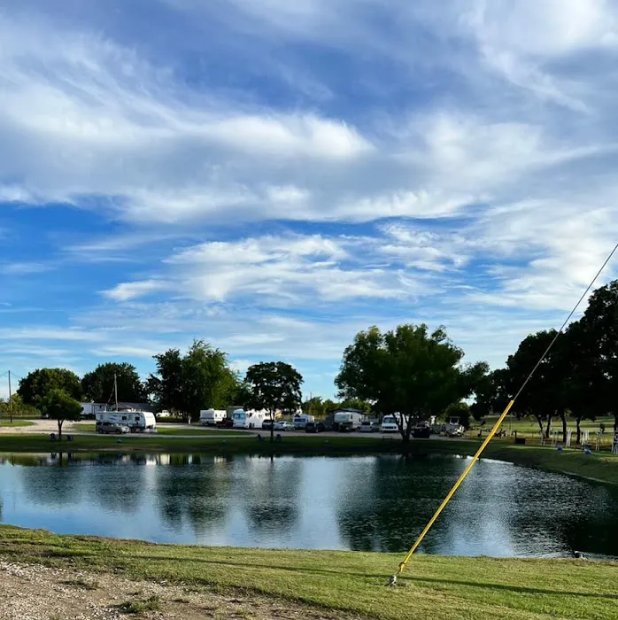 Mockingbird Meadows RV Park Picture 2