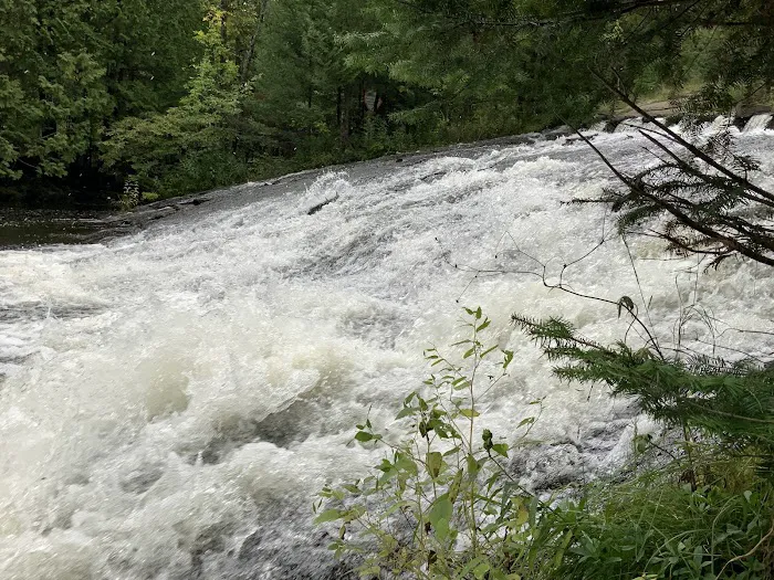 Bond Falls West campground Picture 5