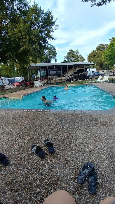 Lazy L RV Park Picture 6
