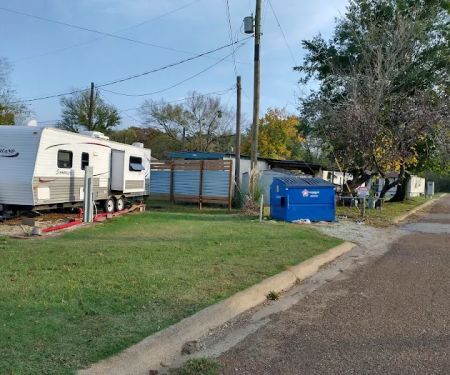 Creekside RV Park