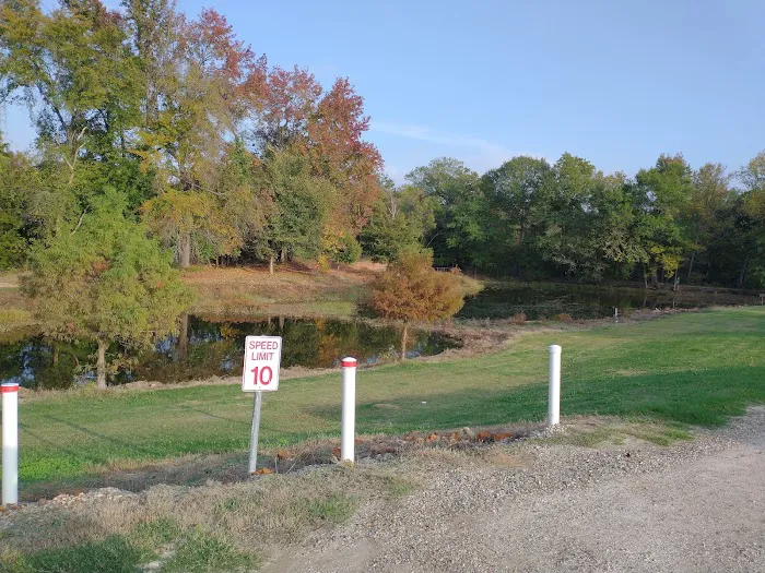 Creekside RV Park Picture 3