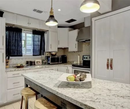 White Fox Lane Destination Rentals