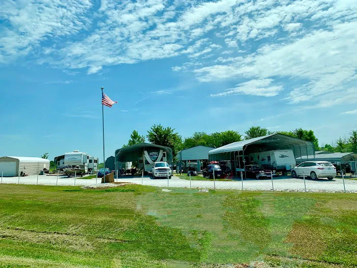 Big Larry's Campground Picture 2