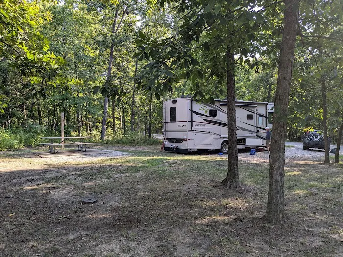 Mark Twain State Park Campground Picture 8