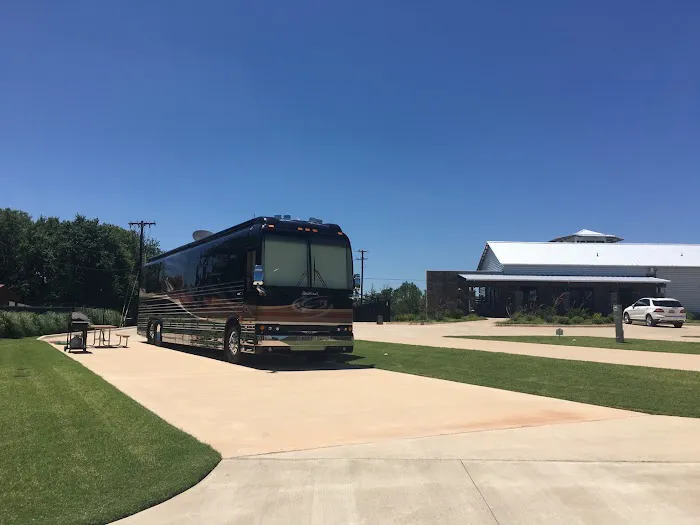 Lake Texoma RV Resort Picture 5