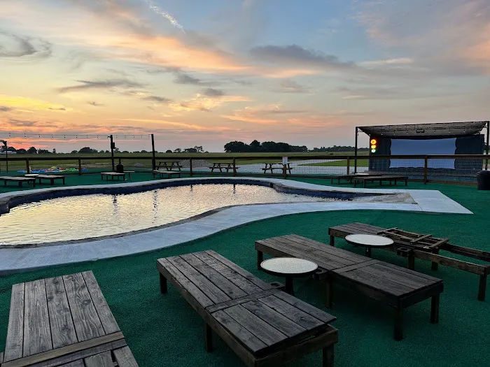 Sunset View RV Resort Picture 2