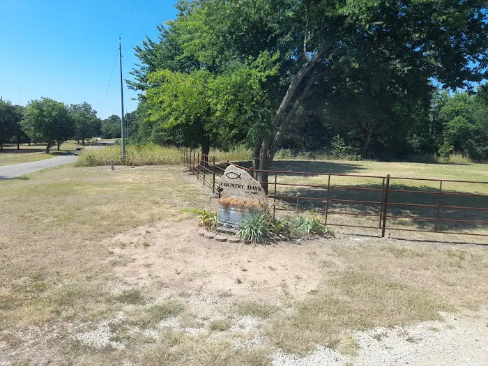 Country Day's RV Park Picture 1