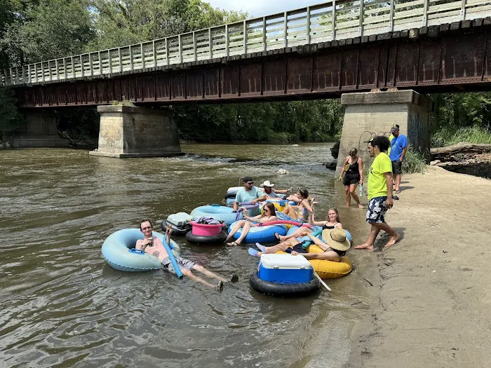 Rock-n-Row Adventures Iowa River Tubing Picture 1