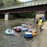 Rock-n-Row Adventures Iowa River Tubing ico