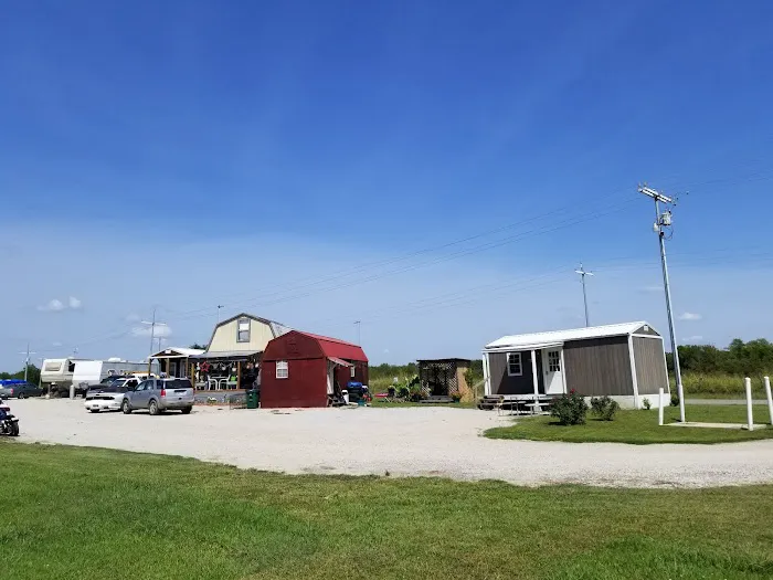 Wandering Lakes RV Park Picture 3