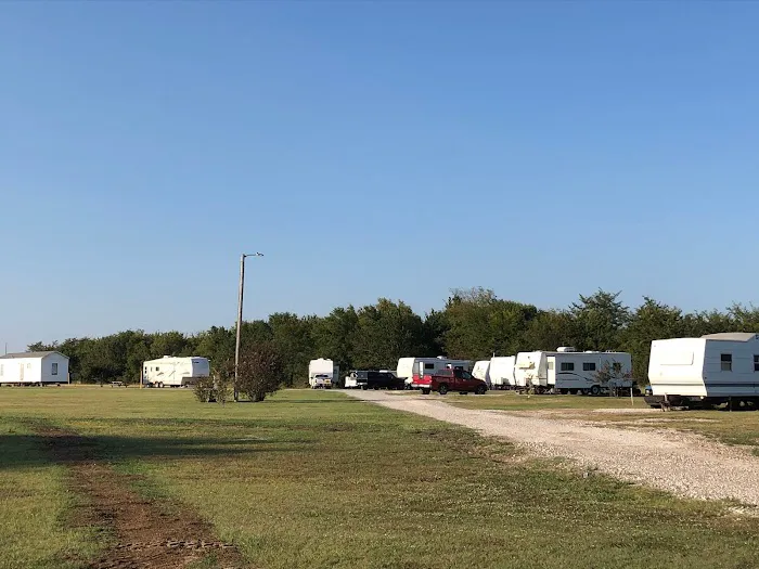 Horseshoe Acres RV/Mobile Home Park Picture 4