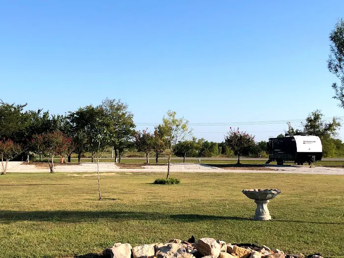 Horseshoe Acres RV/Mobile Home Park Picture 7