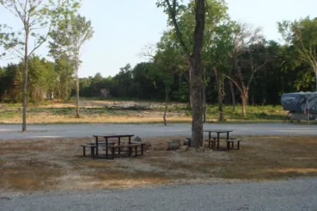 Shangri-La RV Resort Picture 8