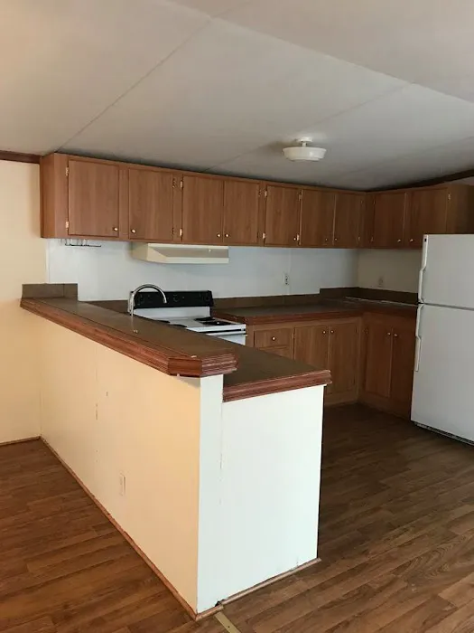 Meadowbrook Mobile Home Park Picture 7
