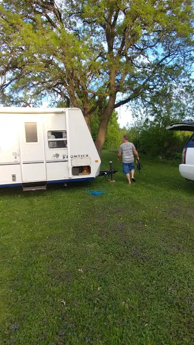 Chapman Lake Campgrounds(Showers) Picture 2