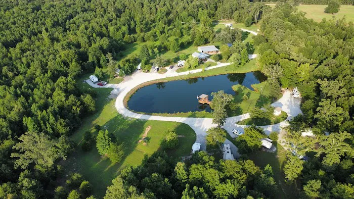 Sunset Pines RV Park Picture 10