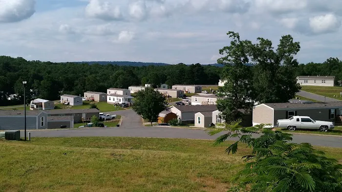 Lake Hamilton Estates Picture 9