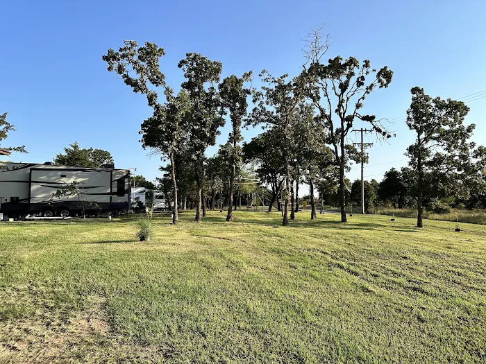 Midnight Campground LLC. Picture 3
