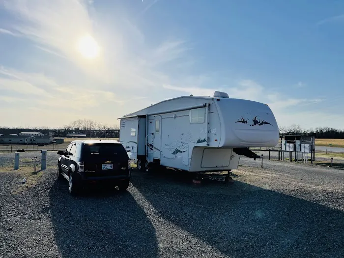 Piney River RV Park Picture 3