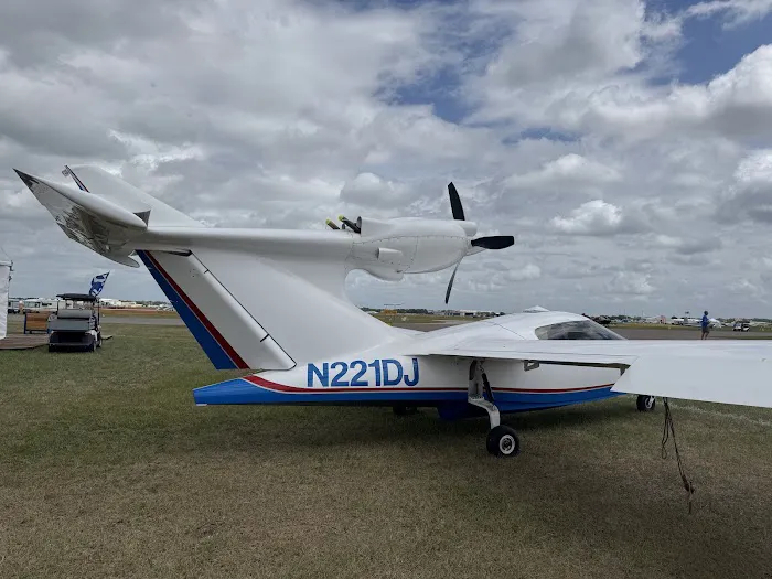 Campground Light Planes Picture 4