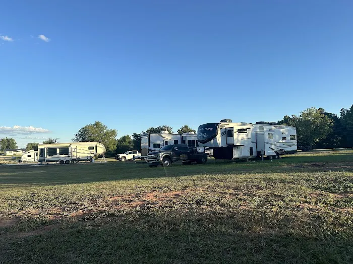 Taylor’s RV Park #3 Picture 1