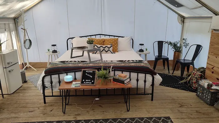 Timberline Glamping at Hillsborough River Picture 3
