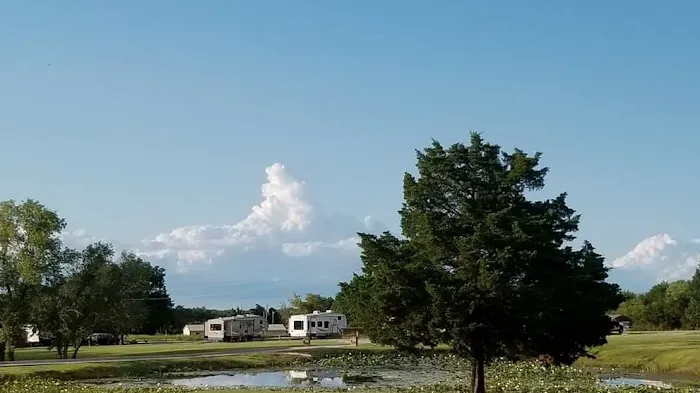 Taylor's RV Park Picture 5
