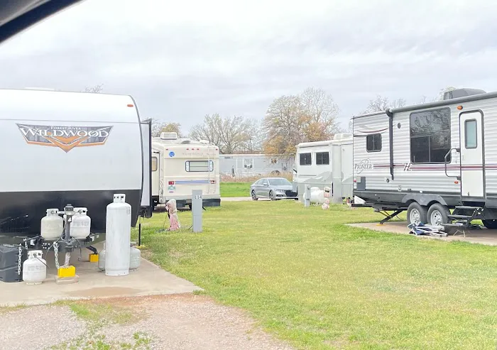 Abe's RV Park Picture 1