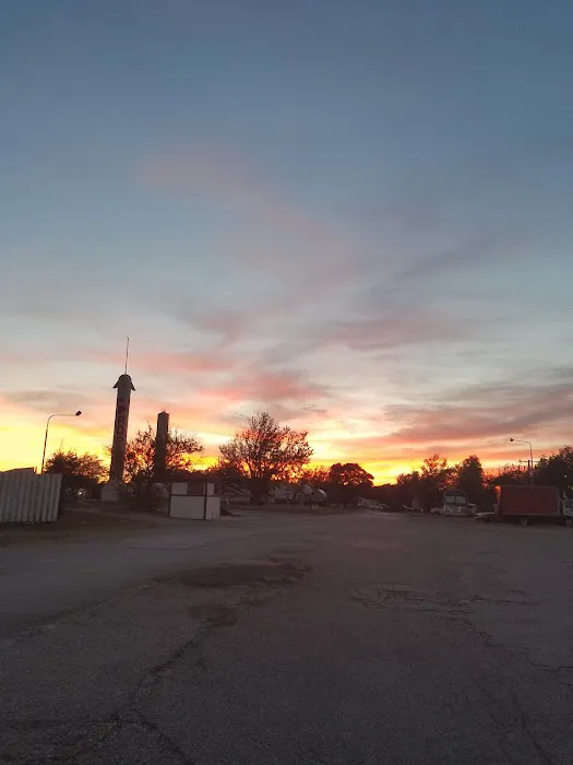 Abe's RV Park Picture 7