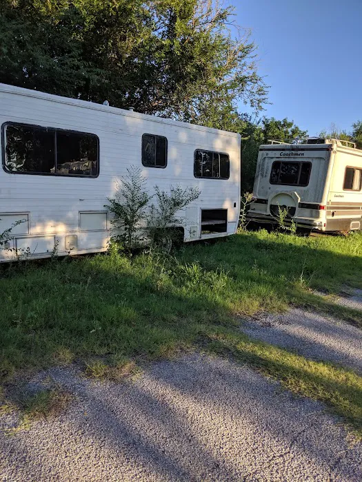 Abe's RV Park Picture 9