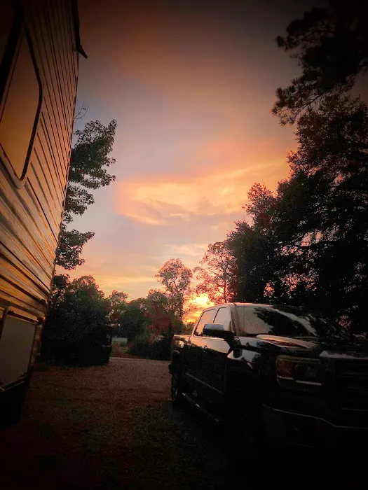 Night RV Park Picture 7
