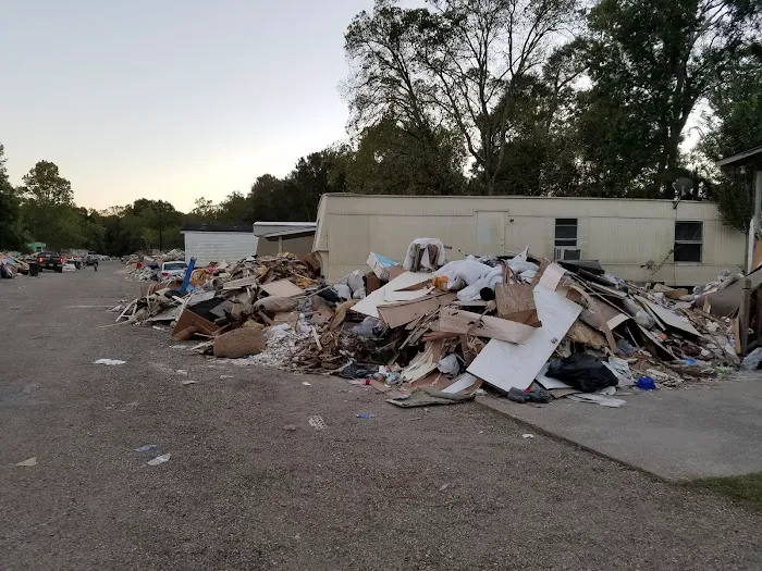 Four Seasons Mobile Home Park Picture 2