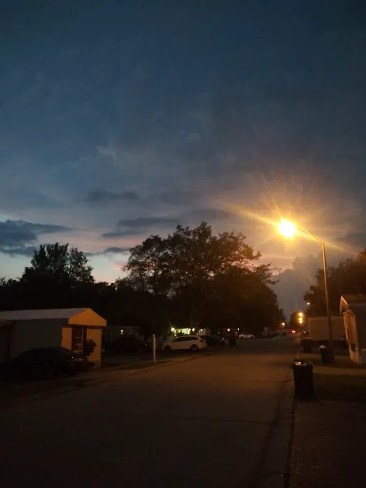 Vesta Mobile Home & RV Park Picture 9