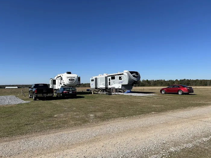 Bear Tracks RV Park Picture 3