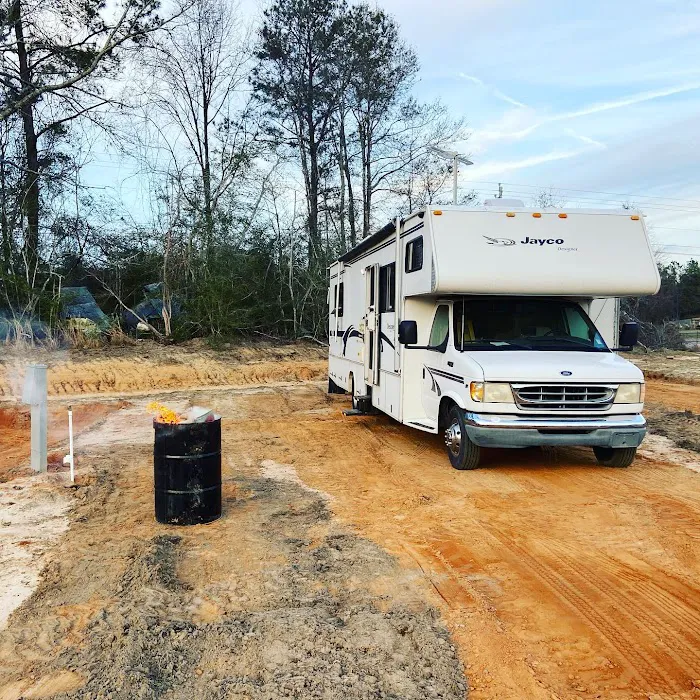 Y'all Come Back RV Picture 9