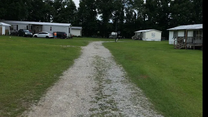 Deerfield Mobile Home & RV Park Picture 3