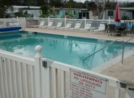 Meadowlark Shores RV Resort