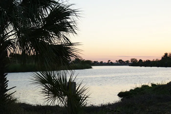 Meadowlark Shores RV Resort Picture 3
