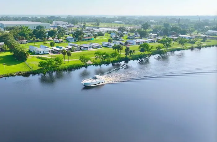 Meadowlark Shores RV Resort Picture 5