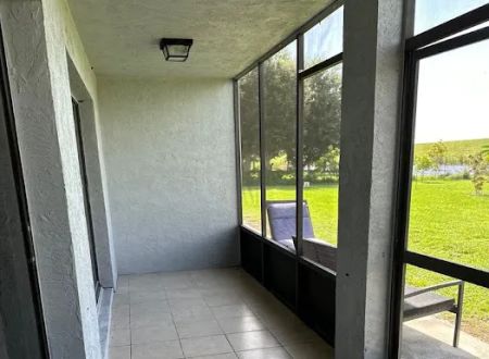 Lakeport Landing Apartments, RVs & Storage