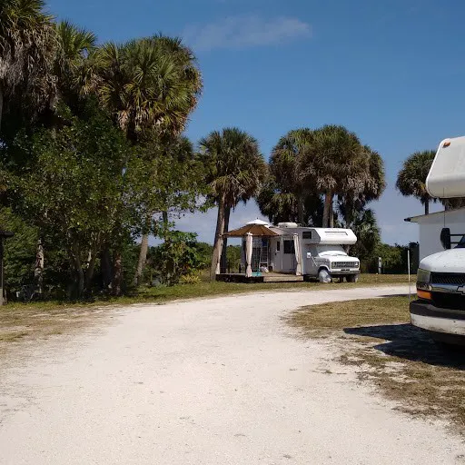 Lake Breeze RV Park Picture 6
