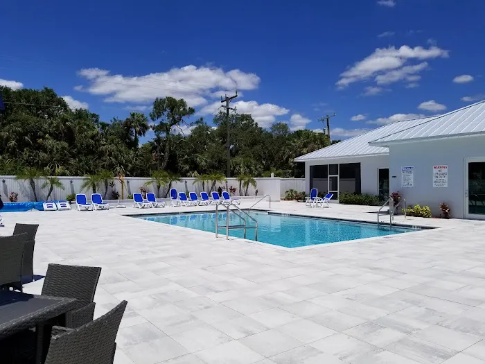 Oak Grove RV Resort Picture 6