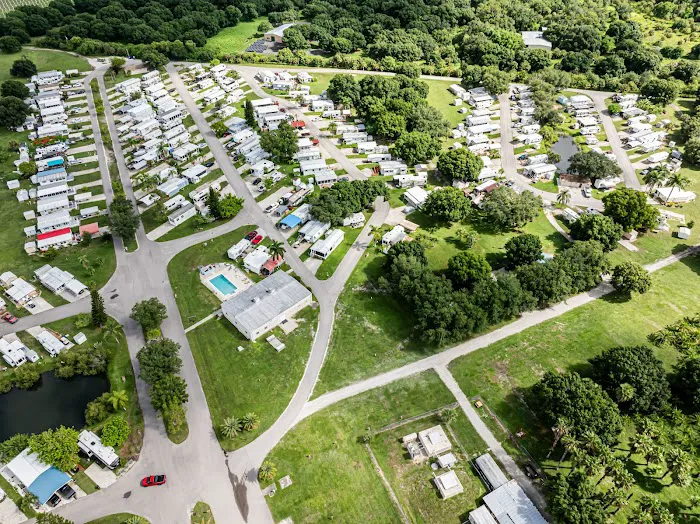 Grandma's Grove RV Park Picture 2