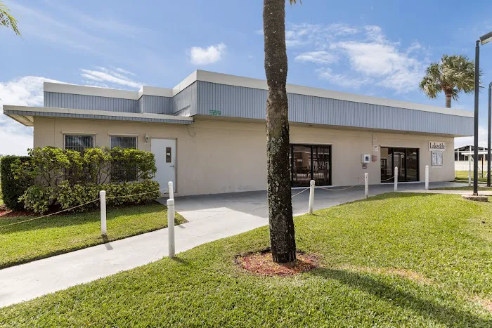 Palm Lake Estates Picture 7