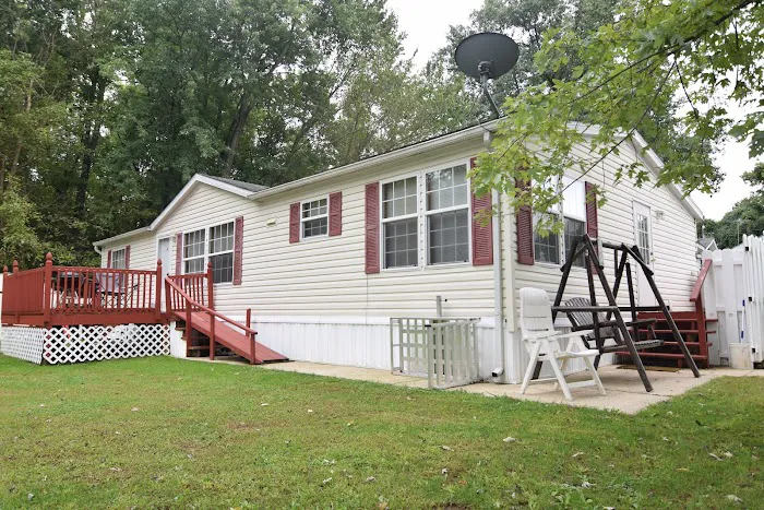 Oak Grove Manufactured Home Community Picture 6