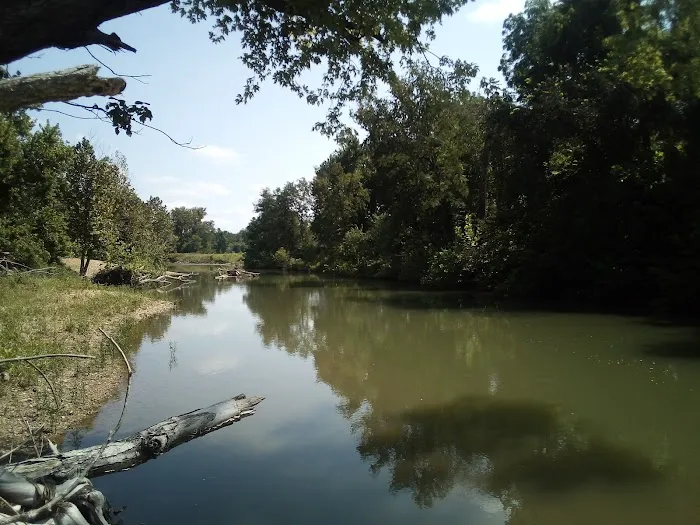 Floating R Campground Picture 9