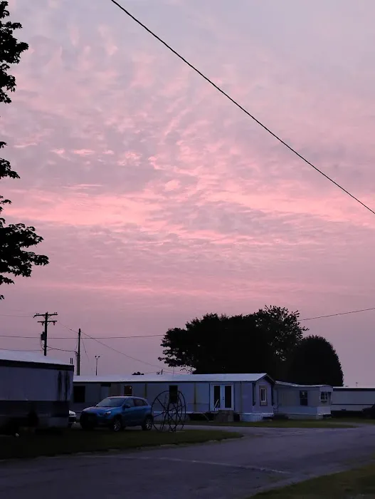 Crossroads Mobile Home Park Picture 9