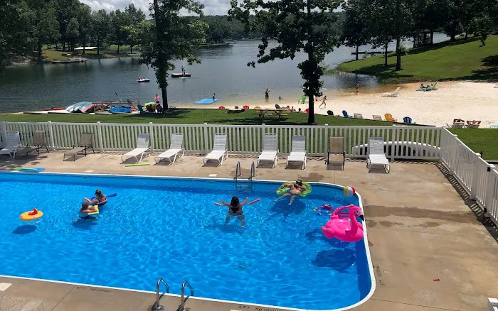 Horseshoe Bend / Crown Lake KOA Holiday Picture 1
