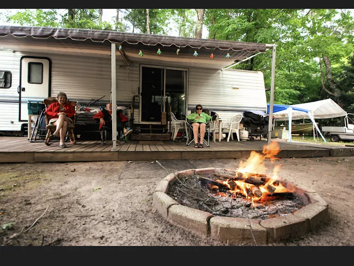 Three Lakes Campground Picture 4